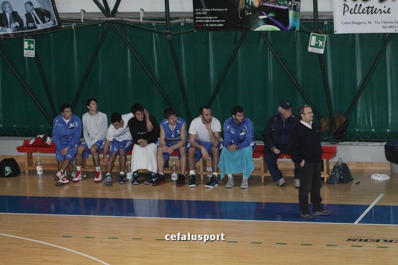 111218 sport 221_tn.jpg